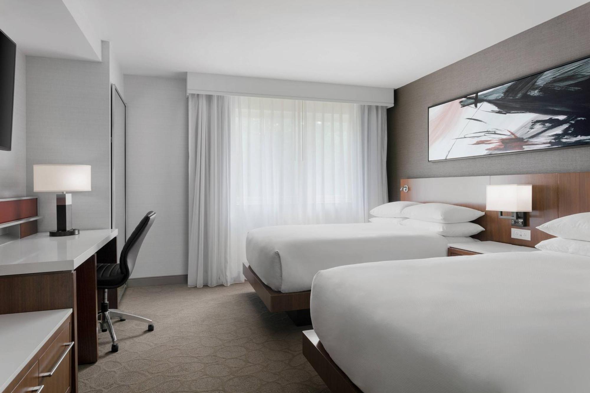Delta Hotels By Marriott Burlington Exterior foto